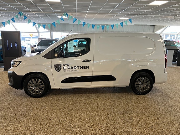 Peugeot e-Partner 3 of 5