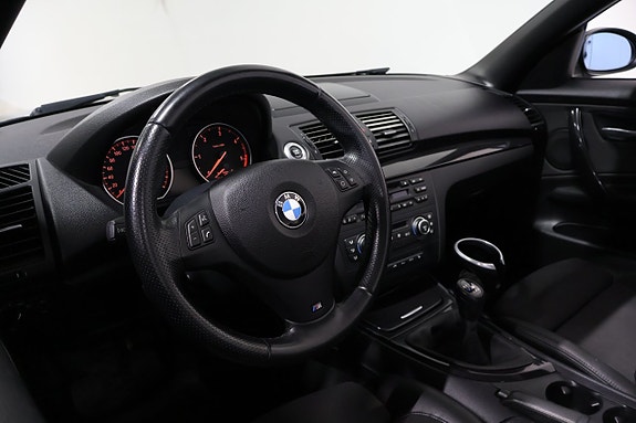BMW 120d 10 of 17