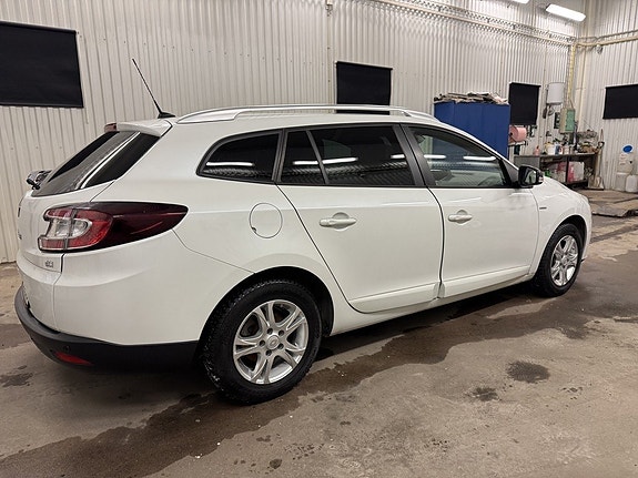 Renault Megane III 6 of 21