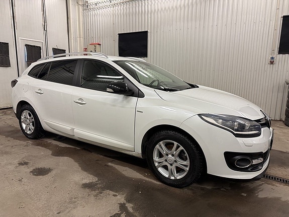 Renault Megane III 5 of 21
