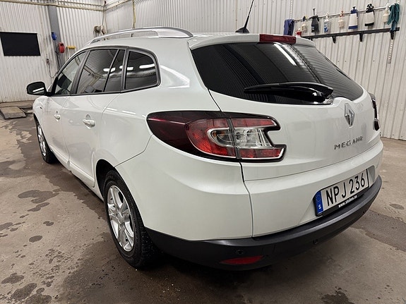Renault Megane III 2 of 21