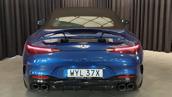 Mercedes-Benz AMG GT 43 3 of 5