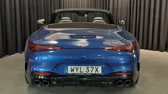 Mercedes-Benz AMG GT 43 2 of 5