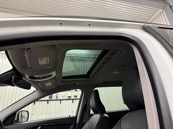 Volvo XC70 10 of 20