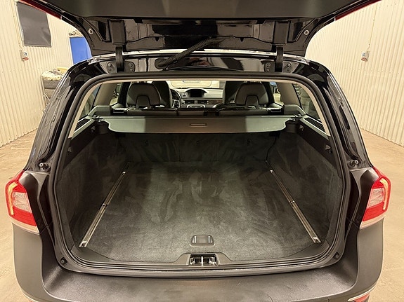Volvo XC70 7 of 22