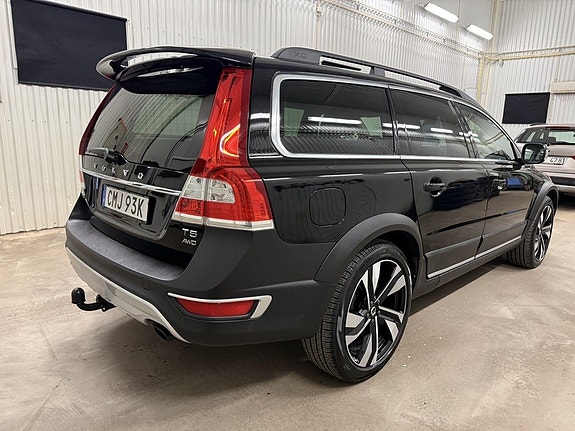 Volvo XC70 4 of 22