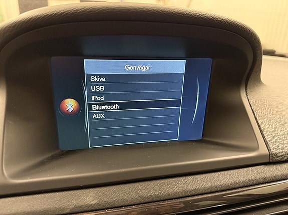 Volvo XC70 18 of 22