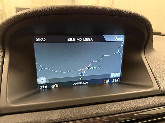 Volvo XC70 17 of 22