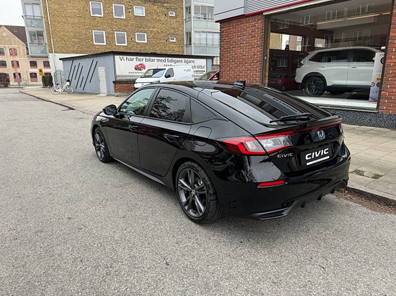 Honda Civic 4 of 5