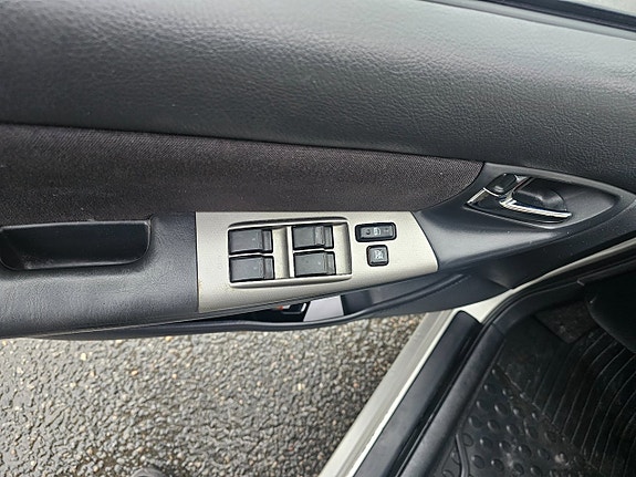 Toyota Corolla 14 of 14