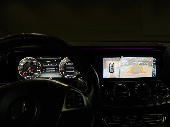 Mercedes-Benz AMG GT Roadster 13 of 20