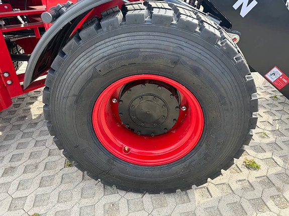 Bergon CL 500 6 of 10