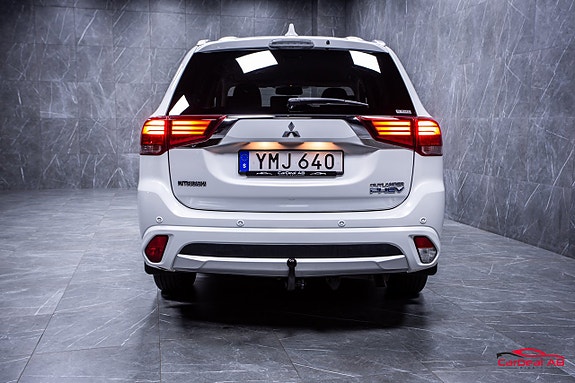 Mitsubishi Outlander 6 of 27