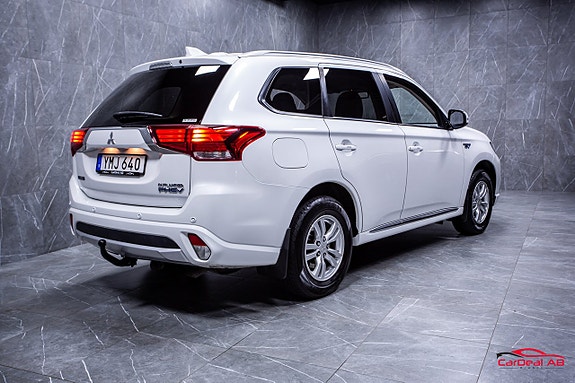 Mitsubishi Outlander 7 of 27