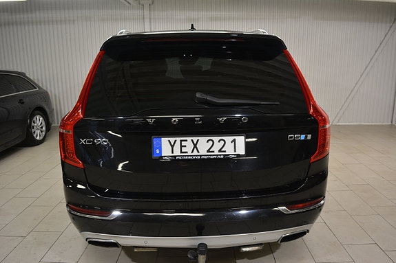 Volvo XC90 5 of 5