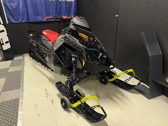 Polaris RMK KHAOS 9R 146 7S ELSTART