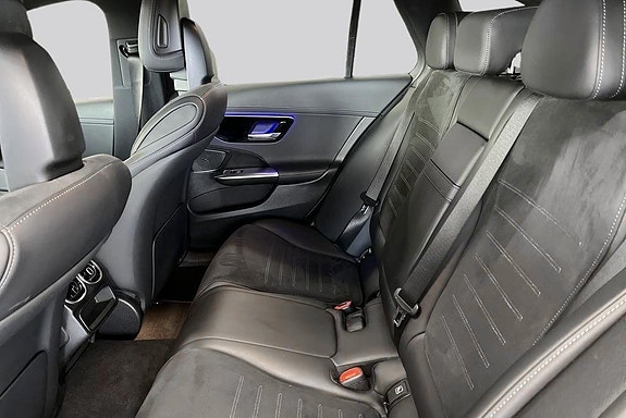 Mercedes-Benz C300 e 9 of 19
