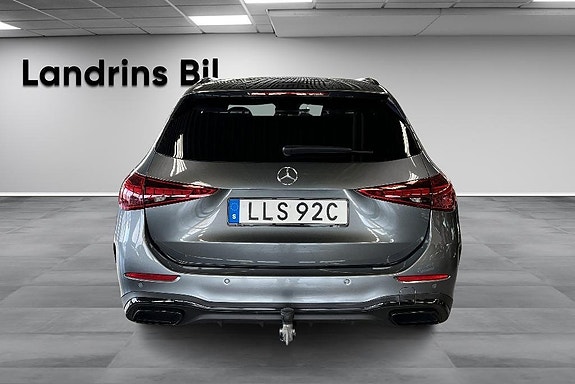 Mercedes-Benz C300 5 of 5