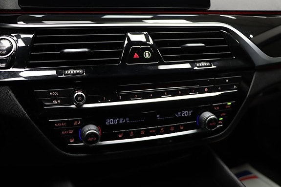 BMW 520d 15 of 21