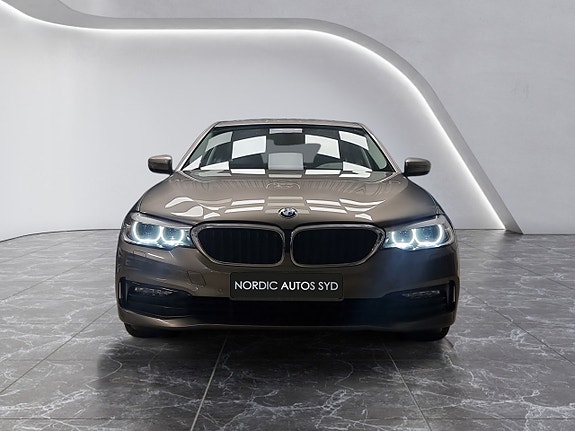 BMW 520d 8 of 21