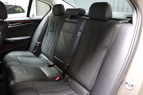 BMW 520d 13 of 21