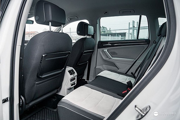 Volkswagen Tiguan 10 of 11