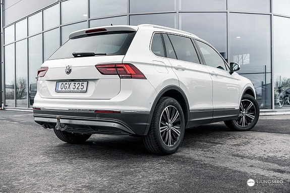 Volkswagen Tiguan 2 of 11