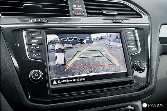 Volkswagen Tiguan 7 of 11