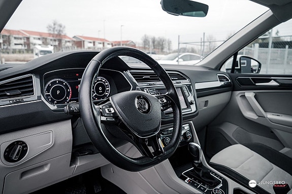 Volkswagen Tiguan 4 of 11