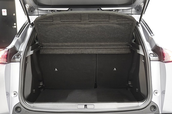 Peugeot 2008 18 of 19