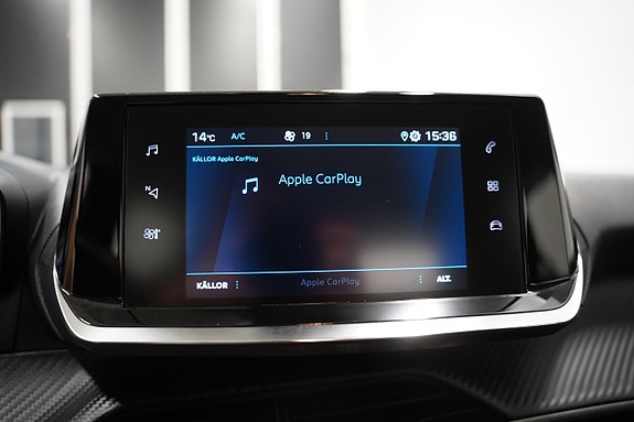 Peugeot 2008 15 of 19