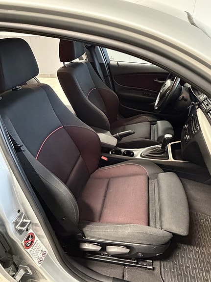 BMW 118d 12 of 17