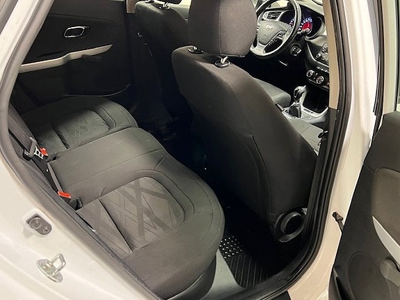 Kia Ceed 18 of 19