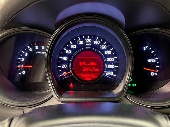Kia Ceed 13 of 19