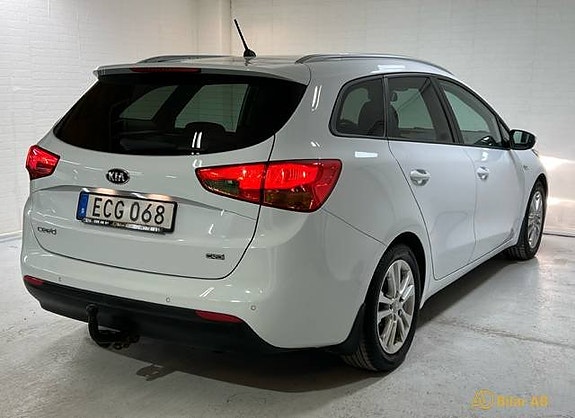 Kia Ceed 8 of 19