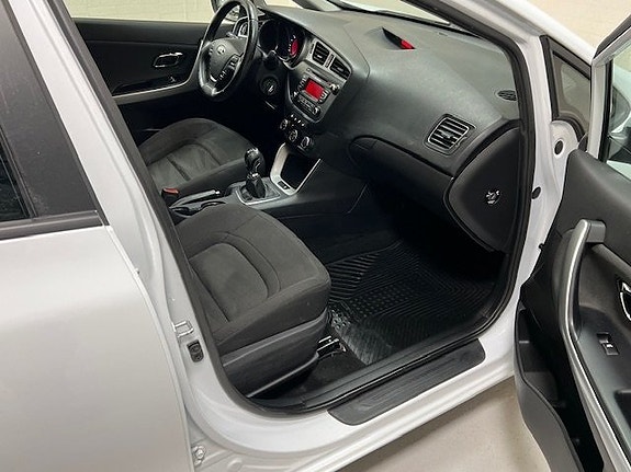 Kia Ceed 19 of 19