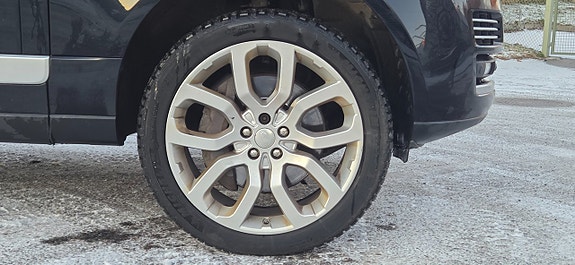 Land Rover Range Rover 13 of 27