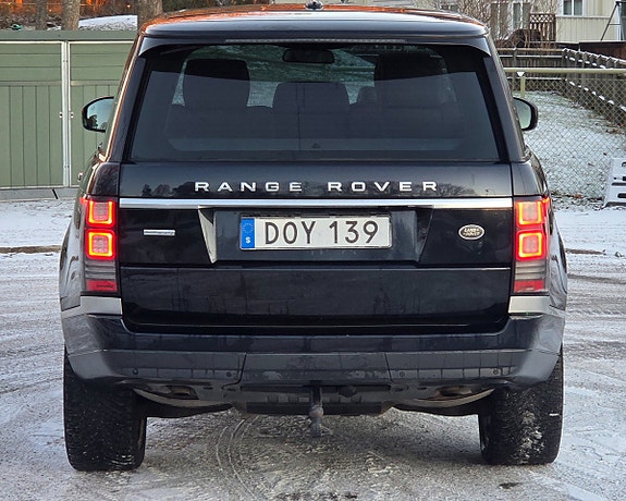 Land Rover Range Rover 12 of 27
