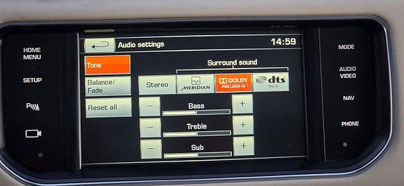 Land Rover Range Rover 19 of 27