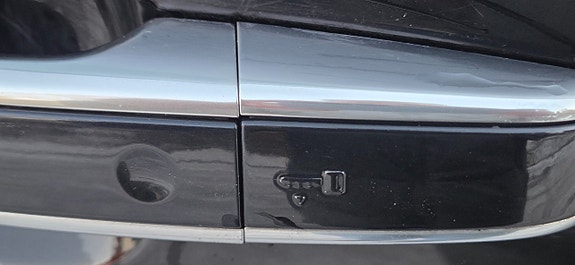 Land Rover Range Rover 10 of 27