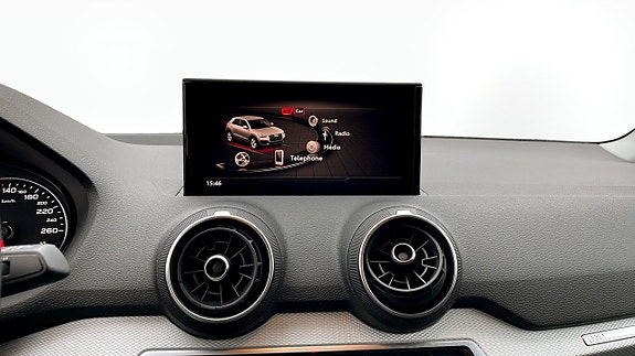 Audi Q2 9 of 12