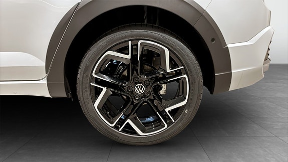 Volkswagen Taigo 6 of 12