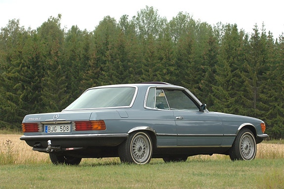 Mercedes-Benz 350 SLC 9 of 12