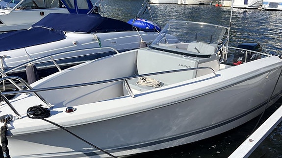 Ryds F528 Sport -12 / Mercury 90hk -01