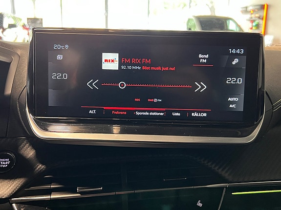 Peugeot 2008 18 of 18