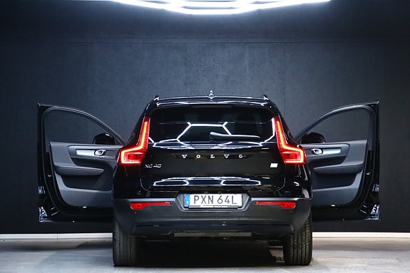 Volvo XC40 9 of 30