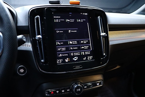 Volvo XC40 29 of 30