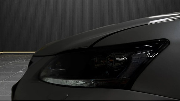 Lexus CT200h 5 of 5