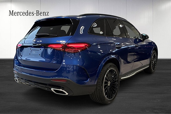 Mercedes-Benz GLC300 e 3 of 5