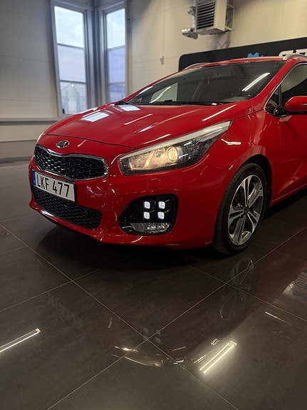 Kia Ceed 4 of 5